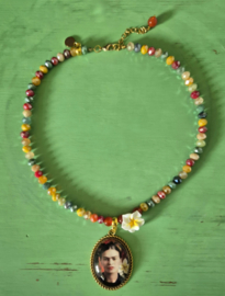 Ketting - Frida Kahlo - Plumeria Flower