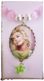 Ketting - Marilyn Monroe - pink & green