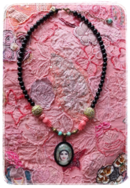 Ketting - Goddess Lakshmi (Godin van licht, rijkdom en geluk) - Giving hands