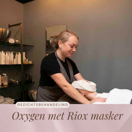 Gezichtsbehandeling Oxygen met Riox masker (vanaf € 80,00)