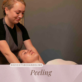 Gezichtsbehandeling Peeling  - glycolzuurpeeling en collageenvlies (vanaf € 100,00)