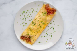 Omelet met spek en tomaat (als ontbijt of lunch)