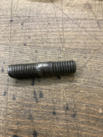Stud startmotor