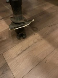 Stuurkolom met alles er bij op de foto