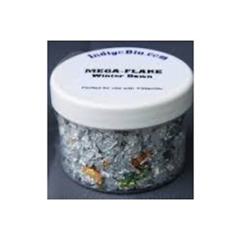 IndigoBlu Mega Flake Winter Dawn – Koele glans met een dromerige uitstraling