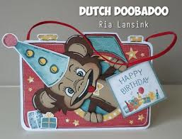 Dutch Doobadoo card stencil aapjes