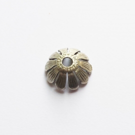 Kraalkapje mat-zilver voor kralen van ca. 12mm