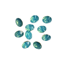 Puntsteen pacific blue opal SS39 (8mm)