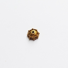 Kraalkapje antiek goud voor kralen van ca. 8mm