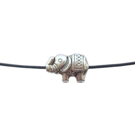 Kraal olifant antiek-zilver