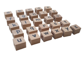 Houten letterkralen