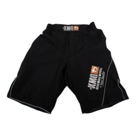 KMG Fight Short - diagonaal KMG logo