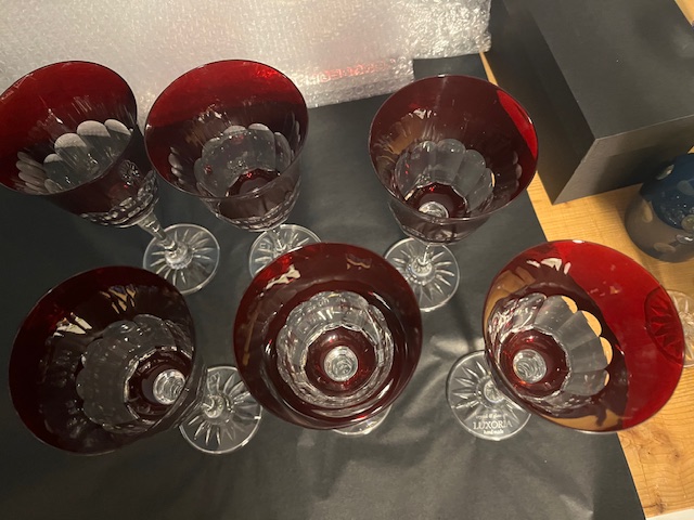 LAATSTE zes prachtige kristallen  wijnglazen - antic ruby
