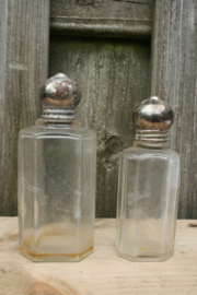 Set van 2 flesjes met zilverkleurige boldop met puntje