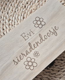 Label ZeeV sieraden bewaarbox | gepersonaliseerd met naam