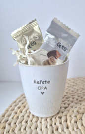 Mok "liefste opa" ingepakt