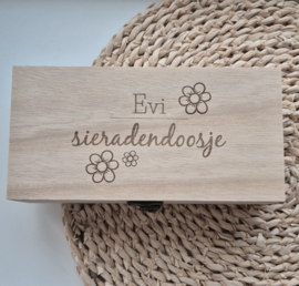Label ZeeV sieraden bewaarbox | gepersonaliseerd met naam