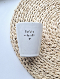 Mok "liefste vriendin"
