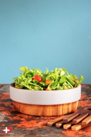 Saladeschaal met grijze rand