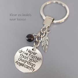 NEVER DRIVE FASTER THEN YOUR GUARDIAN ANGEL CAN FLY - Rijbewijs geslaagd auto motor cadeau kado - Auto Sleutelhanger