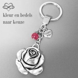 ROOS Sleutelhanger symbool - bloemetje cadeau