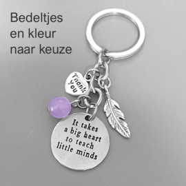 Beste Meester cadeau - IT TAKES A BIG HEART TO TEACH LITTLE MINDS - cadeau school leerkracht kinderdagverblijf - met kaartje en zakje.
