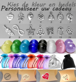 EINDELOZE KNOOP sleutelhanger of ketting - Eindeloze Knoop ketting symbool voor oneindig Geluk Liefde en Vriendschap