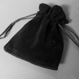 Cadeau Zakje  Zwart Fluweel - 7x9cm - voor ketting, armband, oorbellen, tashanger, sleutelhanger, losse bedeltjes, enz..