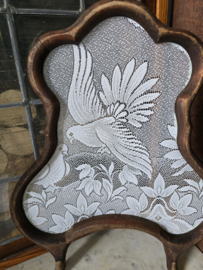 Oude houten raamhor duifjes nr53