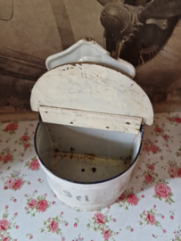 Wit emaille zoutpot