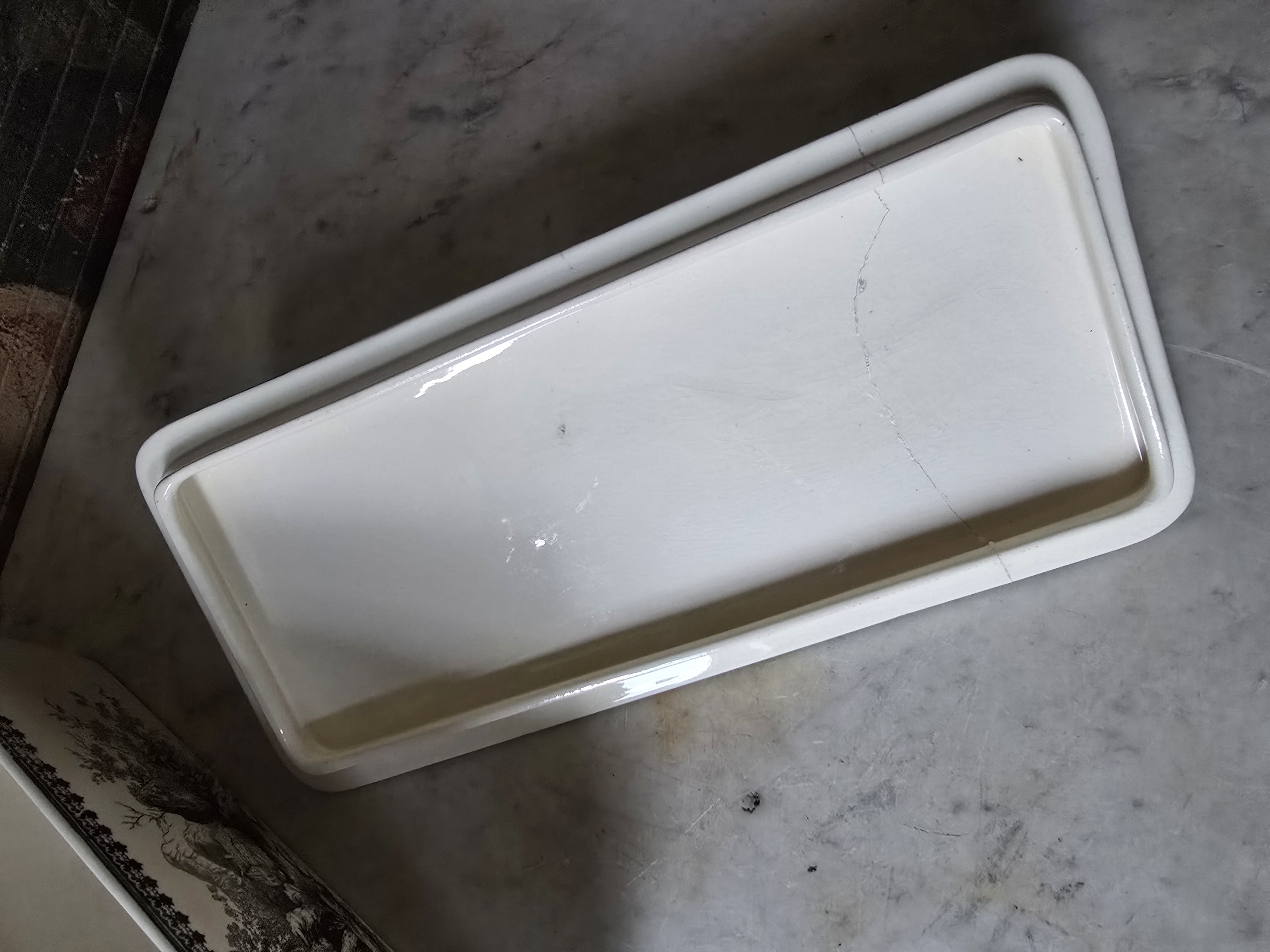Antiek porseleinen cakedoos Villeroy&boch Mettlach