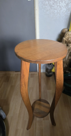 Oude houten plantentafel