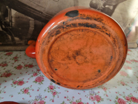 Oranje rood emaille waterketel