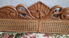 Brocante houten bankje rozen