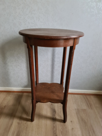 Antiek eiken houten tafeltje