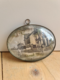 Antieke franse foto in bolglas lijstje