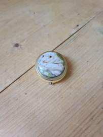 Brocante pillendoosje zwanen