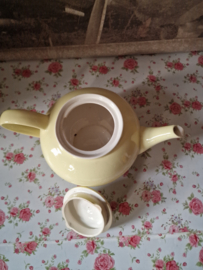 Theepot pastel geel royal sphinx