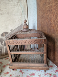 Antiek houten vogelkooitje