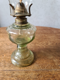 Antiek glazen olielamp nr1