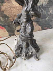 Antiek messing lampenvoet Neptunus