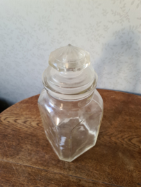 Oude glazen snoeppot stolppot
