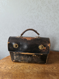 Oude donkerbruin leren lunchtas