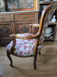 Brocante stoeltje rozen