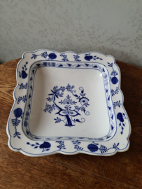 Antieke blauw witte schaal