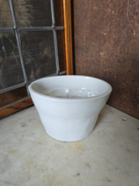 Oude witte puddingvorm