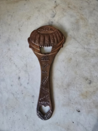 Koperen cheerio opener