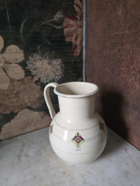Creme emaille waterkan art deco