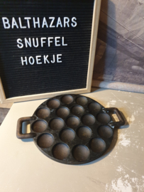 Gietijzeren poffertjespan koopmans