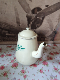 Creme emaille koffiepot riet